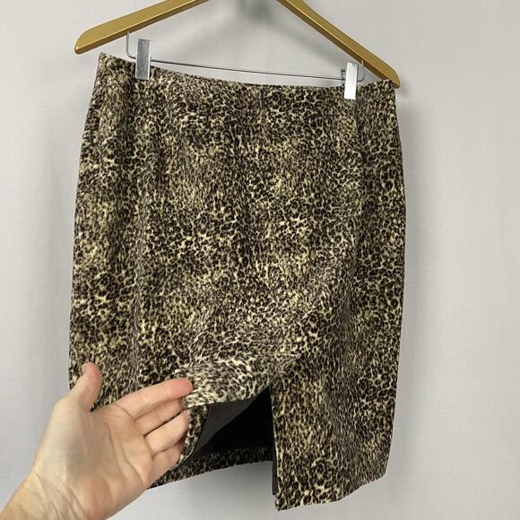 Talbots Velour Skirt Suit Womens 8P Brown Animal Print Jacket Skirt Set 8 Petite - Picture 10 of 16